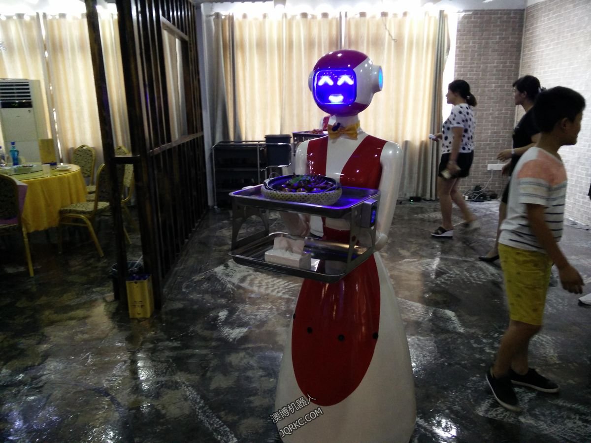 服務(wù)機(jī)器人能解決餐飲行業(yè)用工荒問題嗎？